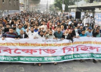 জনগণের ১০ দফা দাবি আদায়ের আন্দোলনকে বাধাগ্রস্ত করতেই আমীরে জামায়াতকে গ্রেফতার করা হয়েছে