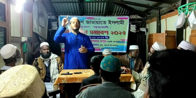 জনবিচ্ছিন্ন সরকার অবৈধভাবে ক্ষমতা ধরে রাখতে দমন-পিড়নের পথ বেছে নিয়েছে