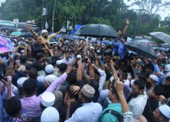 সোহরাওয়ার্দী উদ্যানে সমাবেশ করতে না দেওয়ার প্রতিবাদে রাজধানীতে জামায়াতের বিক্ষোভ