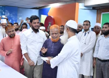 বৈষম্য বিরোধী ছাত্র আন্দোলনে পল্টন ও মতিঝিল অঞ্চলের শহীদ পরিবারে জামায়াতের আর্থিক অনুদান প্রদান