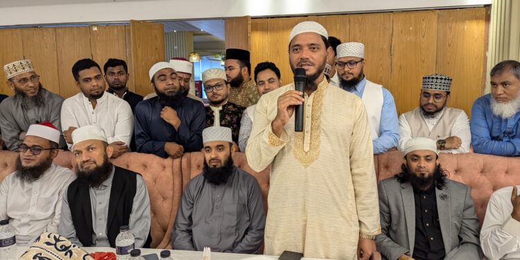 জাতীয় ও আন্তর্জাতিক খ্যাতিসম্পন্ন ইসলামিক স্কলারদের সাথে মতবিনিময় সভা