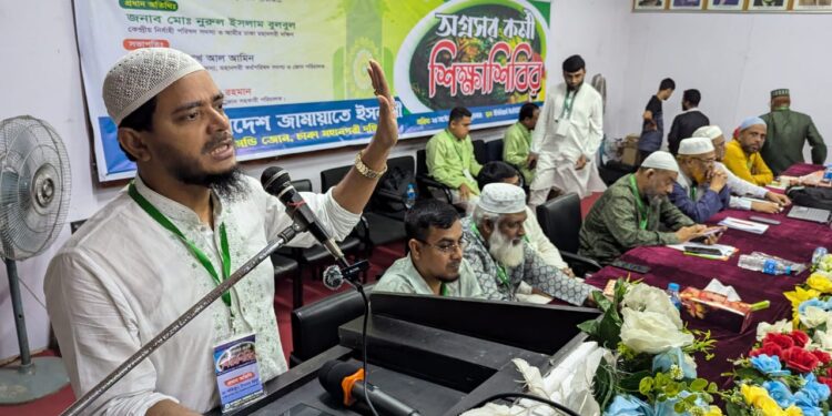 বিপ্লব সংবিধান মেনে হয় না – ড. শফিকুল ইসলাম মাসুদ