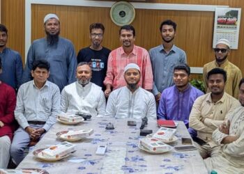 ড. শফিকুল ইসলাম মাসুদের সঙ্গে জুলাই যোদ্ধা সংসদের নেতৃবৃন্দের মতবিনিময়