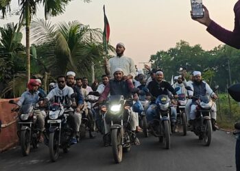 ​কেশবপুর ইউনিয়নের ভুঁইয়ার বাজারে ড. শফিকুল ইসলাম মাসুদ-এর গণসংযোগ