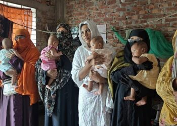 একসাথে জন্ম নেওয়া আলোচিত বাউফলের ৫ নবজাতকের পরিবারের পাশে  নেতা ড. শফিকুল ইসলাম মাসুদ এমপি