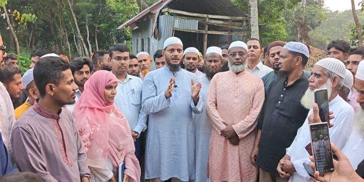 নওমালায় বেড়িবাঁধ নির্মাণকাজের উদ্বোধন করলেন জনতার সেবক ড. শফিকুল ইসলাম মাসুদ এমপি